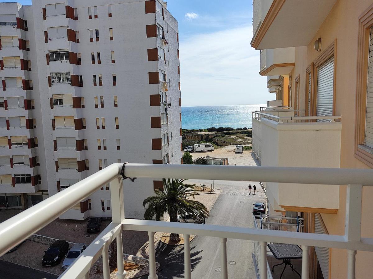 4D Praia Mar Apartment Armacao de Pera Bagian luar foto