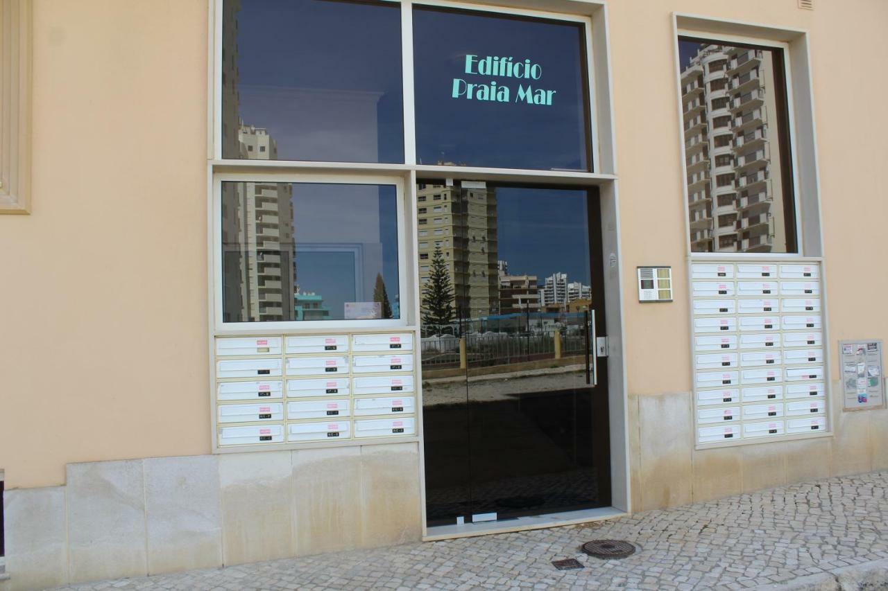 4D Praia Mar Apartment Armacao de Pera Bagian luar foto